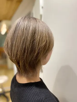 ショート カラー kawabe maikoのヘアスタイル