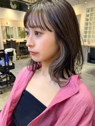 ミディアム カラー soto.所属・ショートカット♡ 石川優奈のヘアスタイル