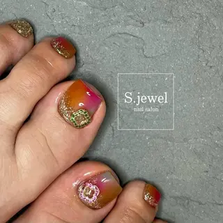 ネイル S♡JEWEL所属・S. JEWELのネイルデザイン