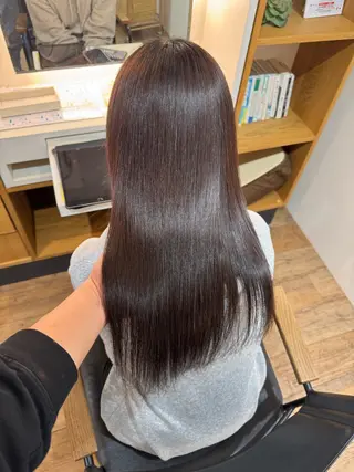 セミロング afloatkobe所属・美髪/髪質改善 川口凌弥のヘアスタイル