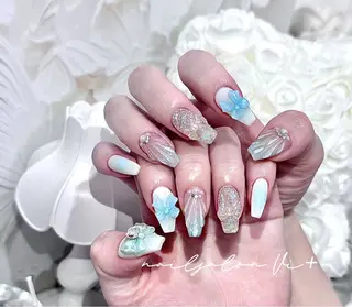 ネイル ✨Nailsalon Vi+✨のネイルデザイン