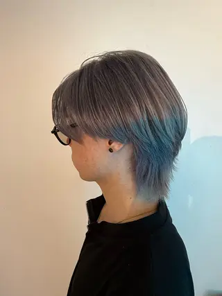 ショート カラー ハイトーン/デザイン 🪐·˚⌖MIHOのヘアスタイル