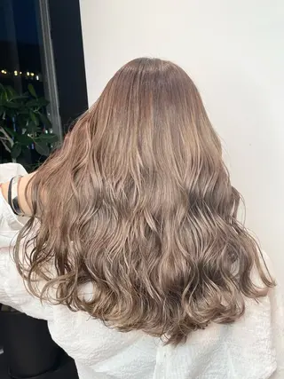 ロング 艶カラーリスト 🌈銀座🌈牛込萌香のヘアスタイル