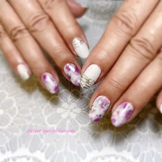 ネイル アトリエ ムーンブロッサムのネイルデザイン