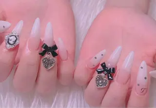 ネイル 美爪パラジェル導入店 Sunnilyのネイルデザイン