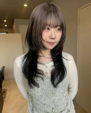 ロング カラー 透明カラー/レイヤー misaki °＊のヘアスタイル