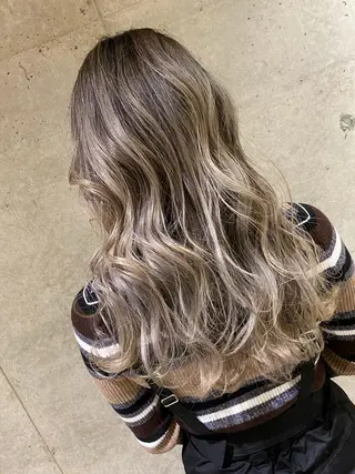 ロング カラー LA KING GINZA TOKYO所属・🧡ショートの達人 🧡SHOのヘアスタイル