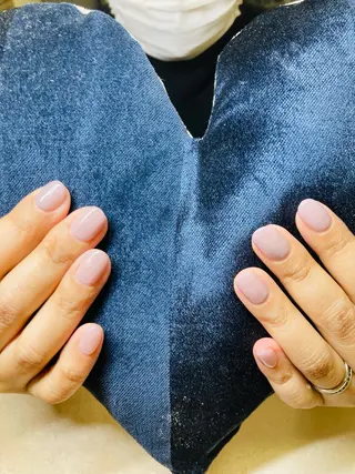 ネイル ECLAT エクラ所属・寺山 千鶴のネイルデザイン