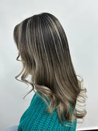 セミロング カラー 下妻 カラーエクステ難波のヘアスタイル