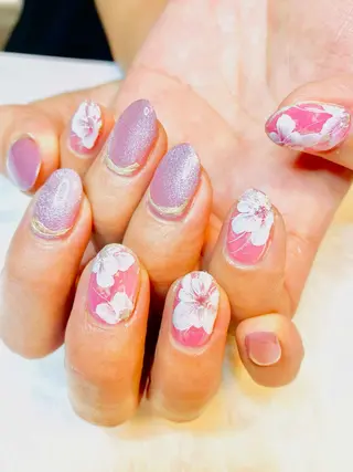 ネイル メラネイル所属・米良 裕子のネイルデザイン