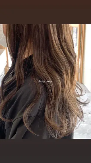 セミロング カラー mareka/顔周り /透明感カラー🤍のヘアスタイル