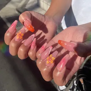 ネイル P-BOX所属・NENE／Insta p_box_neneのネイルデザイン