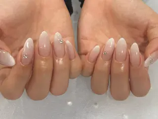 ネイル amiLe_ Yukino🎀のネイルデザイン