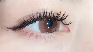 マツエク・マツパ BRISE erikaのマツエク・マツパデザイン