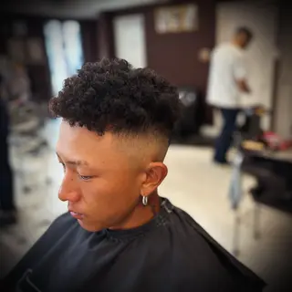 パーマ メンズ BarberShop Un-fil所属・TAIGA -BARBERのヘアスタイル