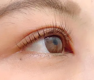 マツエク・マツパ Rabbit MURAlのマツエク・マツパデザイン