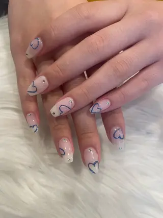 ネイル Nobody_ Manamiのネイルデザイン