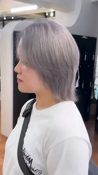 ショート カラー JEWIL SHIBUYAのヘアスタイル