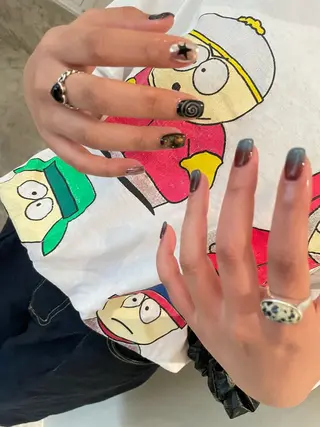 ネイル SALON VILLAGE AOYAMA 2nd.所属・NAKAMURA HARUKAのネイルデザイン