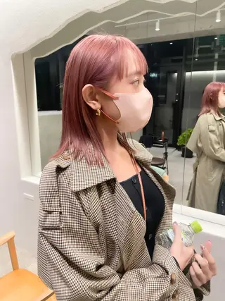 ショート カラー ヘアアレンジ ミニボブ/ブリーチ 🌈MISATOのヘアスタイル