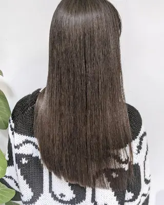 ロング カラー ヘアアレンジ 南堀江 möwen ( メーヴェ )所属・mowen RUIのヘアスタイル