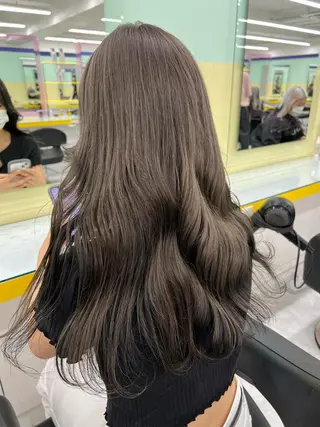 セミロング カラー 韓流トレンドヘア 🎀RINAKO🎀のヘアスタイル