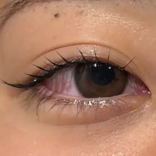 マツエク・マツパ ななみ.⋆𝜗𝜚 艶カラー/まつパのヘアスタイル