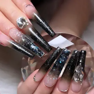 ネイル RE:Bonn所属・salon re:bonnのネイルデザイン