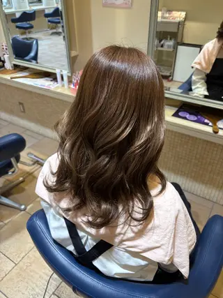 セミロング 藤本 早耶のヘアスタイル
