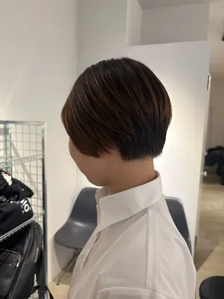 ショート 須田 彩葉のヘアスタイル