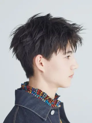 メンズ RIN／韓国ヘア レイヤーカットのヘアスタイル