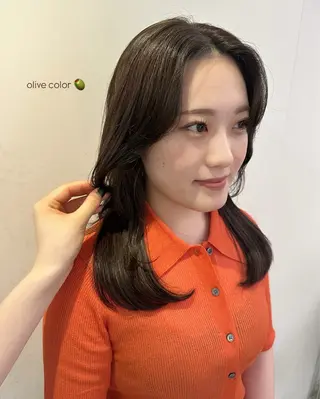 セミロング レイヤーカット‎🤍 /ともえ🤎🧸のヘアスタイル