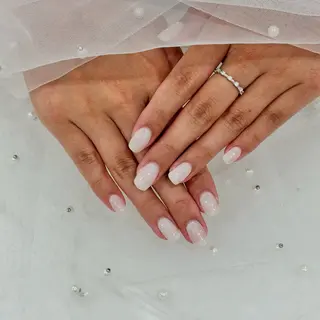 ネイル Luna 烏丸店所属・竹田 美羽のネイルデザイン