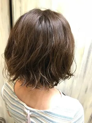 ショート カラー TERRACE 福島所属・shi hoのヘアスタイル