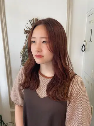 セミロング カラー パーマ ヘアアレンジ キッズ ネイル マツエク・マツパ アイブロウ belta.🌱 安藝夏花🌻のヘアスタイル