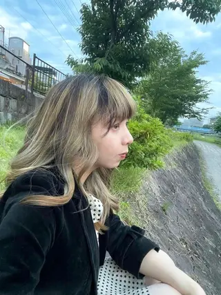 セミロング vivre libre所属・vivre libreのヘアスタイル