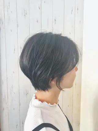 ショート カラー [店長]加地 峻のヘアスタイル