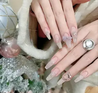 ネイル THE ONE栄店所属・Theone栄店 川原のネイルデザイン