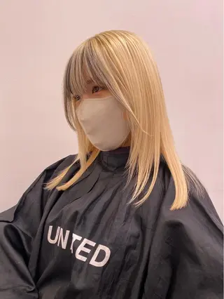 セミロング カラー 韓国/トレンド レイヤー【101】のヘアスタイル