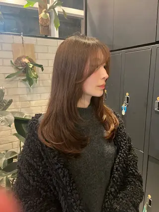 ロング the C ayuのヘアスタイル