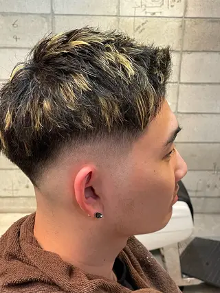 ショート カラー FRANK'S BARBER日比谷店所属・金谷 一平のヘアスタイル