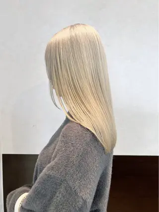 カラー nehus nagaoka所属・🖤複雑履歴ブリーチ Mizuki 🖤のヘアスタイル