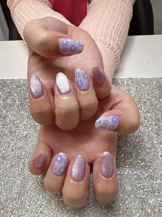 ネイル Guarendo錦糸町店所属・ガレンドウ 白澤 愛子のネイルデザイン