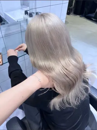 ロング カラー 韓国風トレンドカラー 🩶RINA🩶のヘアスタイル