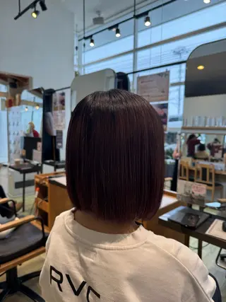 ミディアム 對馬 小菜美のヘアスタイル