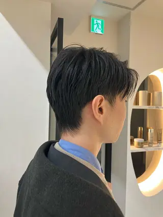 ショート Tom/可愛く 格好よくします✨のヘアスタイル