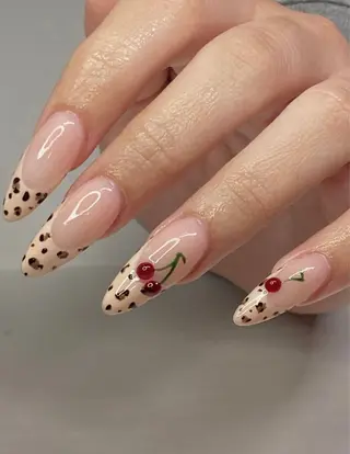 ネイル Tini ANA.CHUOのネイルデザイン