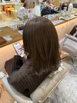 ミディアム カラー riho🎀 / 梅田美容室のヘアスタイル