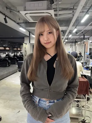 カラー 心斎橋/ブロンド/ ペールカラー/あみかのヘアスタイル