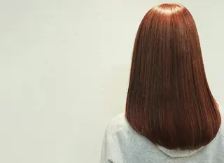 ロング 透明感ハイライト◎ 伊藤夏海のヘアスタイル